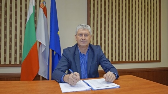 Отварят офертите за стадиона в Криводол