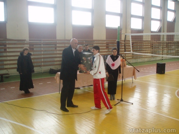 Кметът на Враца награди ученици