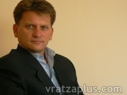 Няма данни за частен интерес на Румен Маноев