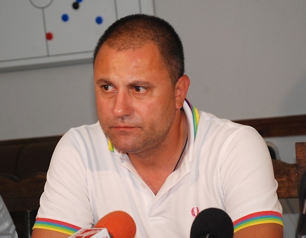 Джамбазки напусна “Ботев” Враца