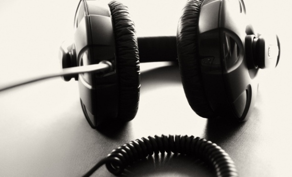 Цветанов подслушвал първите в държавата