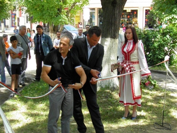 Йордан Йовчев откри фитнес площадка 