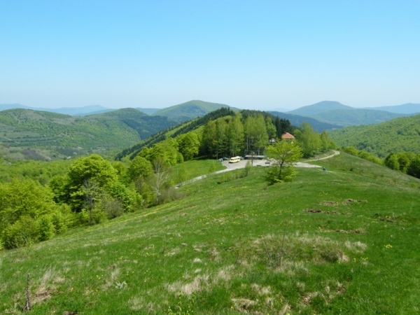 Общинари  чистят Стара планина