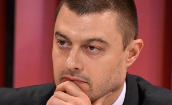 Бареков: Разтревожен съм за България