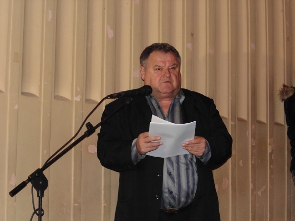 Почина Васил Драганов