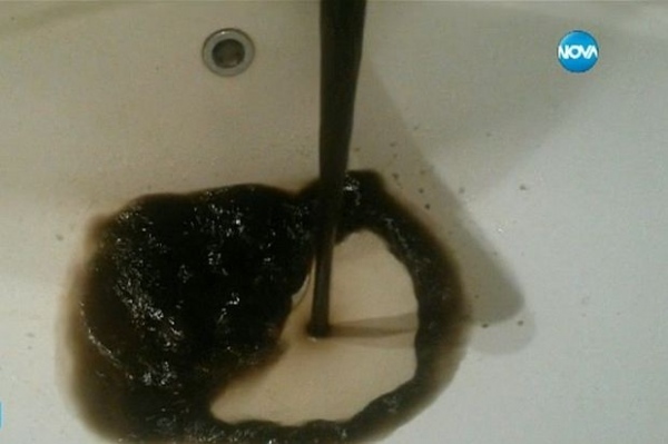 Отровна вода потече от чешмите в Мизия