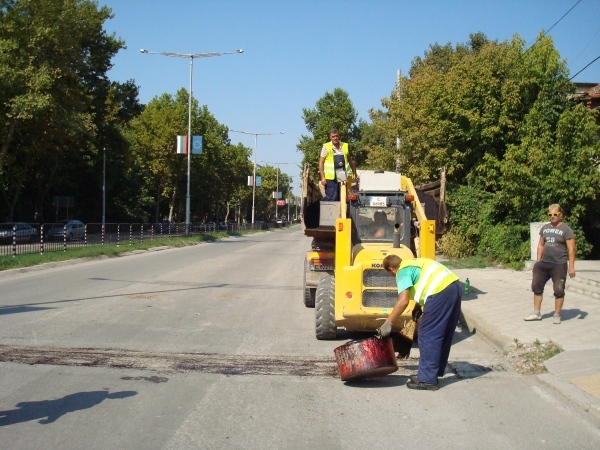 Отстраняват нередности  по бул.»Панония»