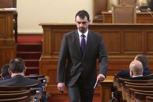 Дали \
