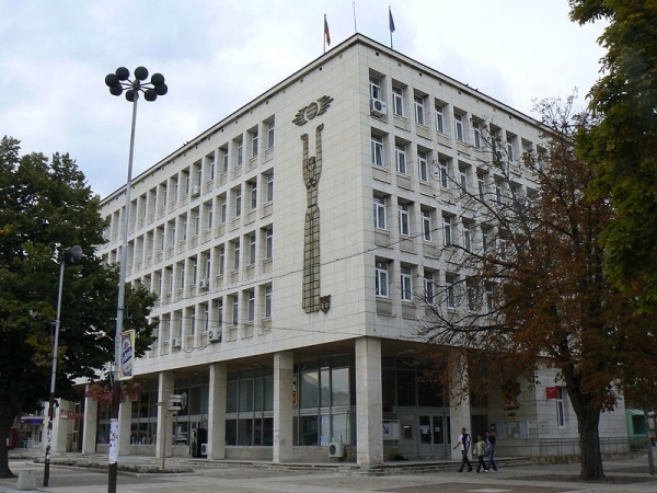 Община Мездра напомня за данъците