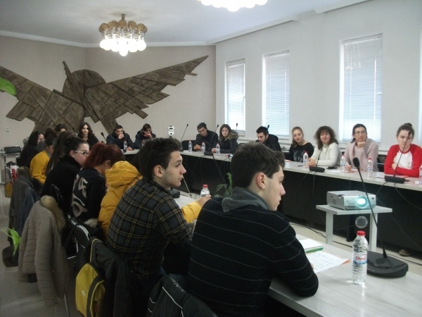 Стартира проект \