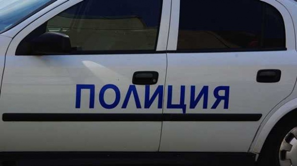 Стопаджия заплаши шофьорка с нож
