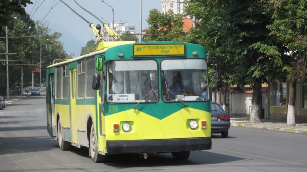 Допълнителни курсове на тролеите във Враца