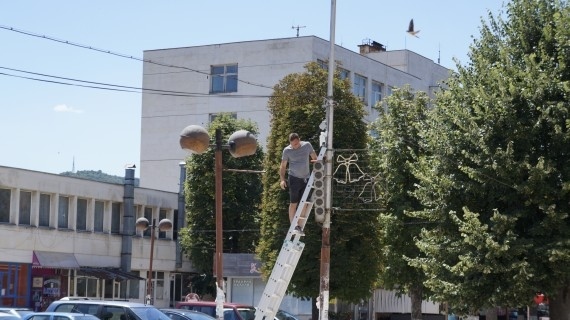 Разширяват мрежата за видеонаблюдение в Мездра