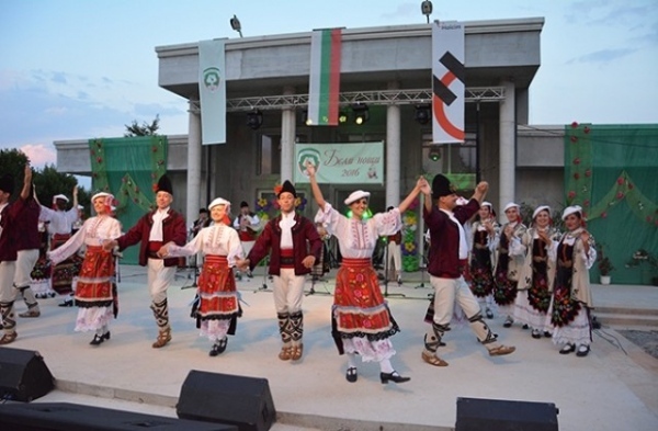 Празник „Бели нощи“ в село Бели извор