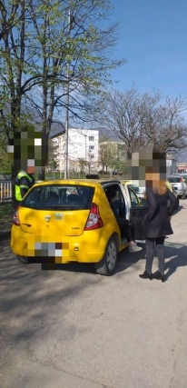 Санкционираха таксиметрови шофьори