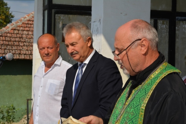 Читалището в Белотинци вече  има собствена сграда