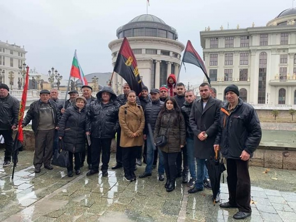 Патриоти от Враца се поклониха пред Мара Бунева