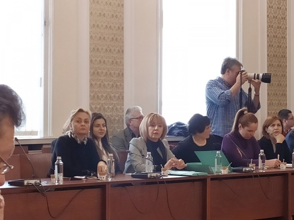 Предстои увеличение на тока със 7 лева на мегаватчас 