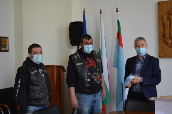 Мотоциклетисти станаха дарители на община Монтана