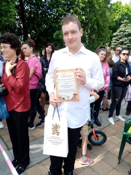 Кметът на Монтана връчи почетни значки
