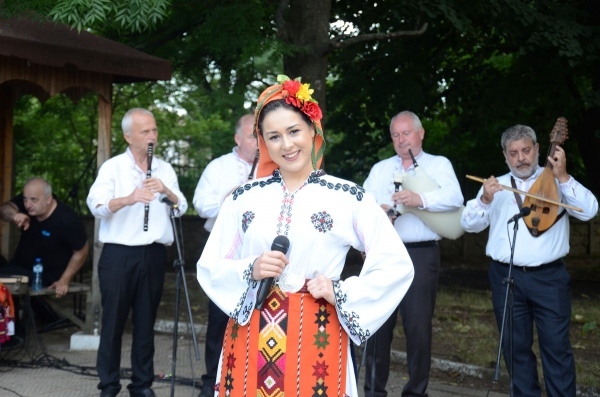  Иново отбеляза празника на селото