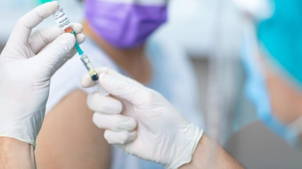 Ваксинациите срещу COVID-19 във Враца продължават