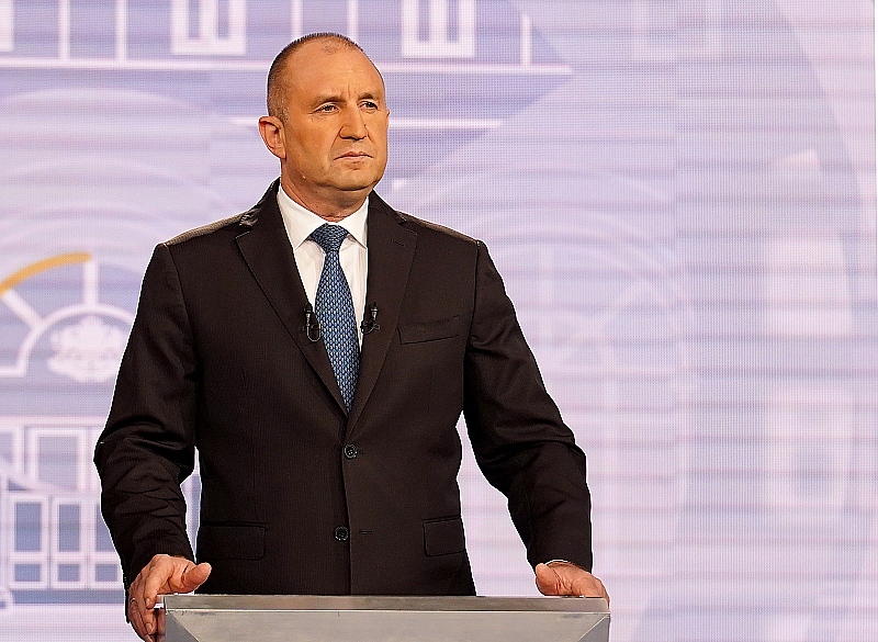  България избра: Румен Радев печели втори мандат 