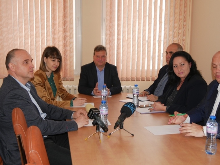 Народни представители от Врачанска област  проведоха обща приемна 