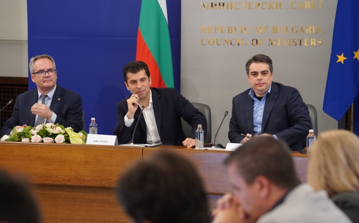 Премиерът Кирил Петков очерта амбициозен сценарий за значителен растеж 