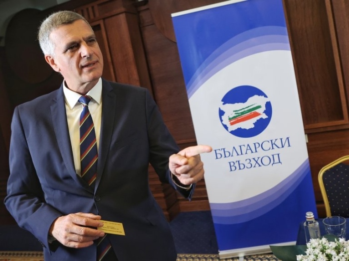 И „Български възход“ на Стефан Янев вече е в регистъра на партиите
