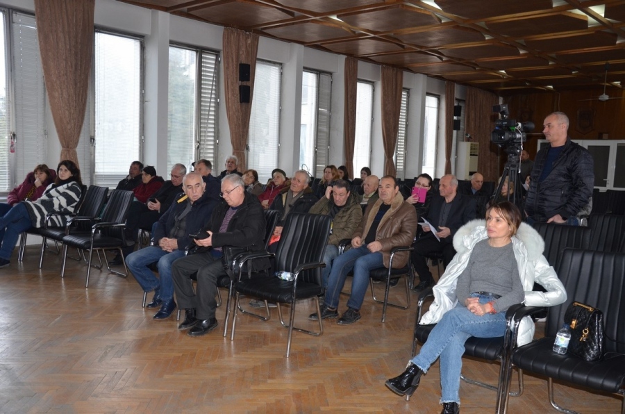 Обществено обсъждане за минералните извори в село Градец