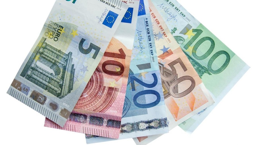 България няма да приеме еврото от 1 януари 2024 г.