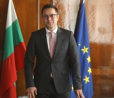 Министър Пулев ще представи във Враца възможности за фирми 