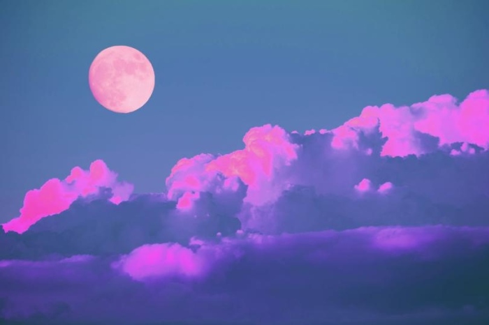 Настъпва пречистваща Розова луна, която носи духовно прераждане