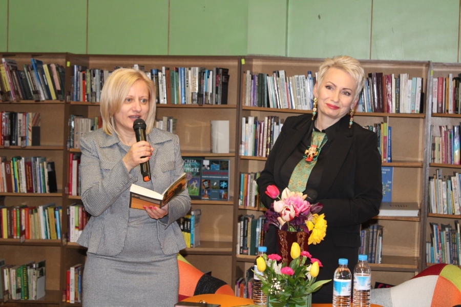 Катерина Хапсали представи новата си книга \