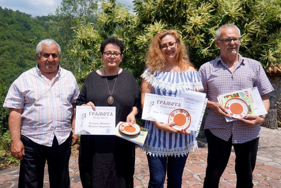Наградиха призьорите в XII Национален литературен конкурс за разказ „Дядо Йоцо гледа” 