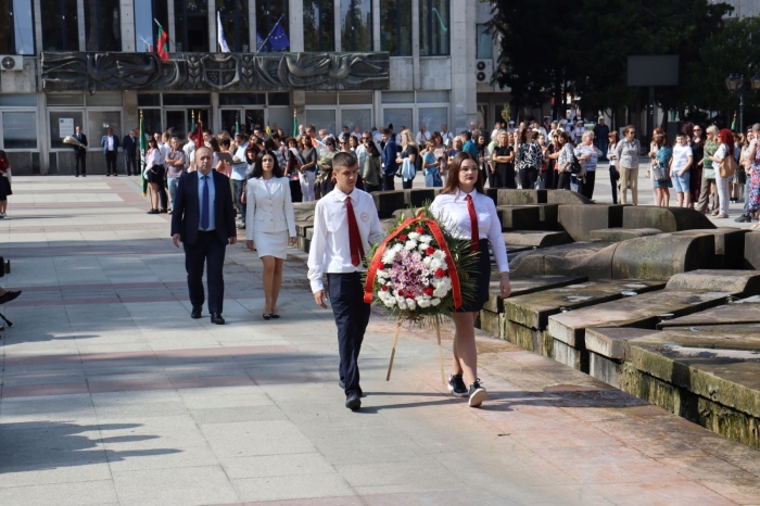 Тържествено честване на 115 години от провъзгласяването на Независимостта на България