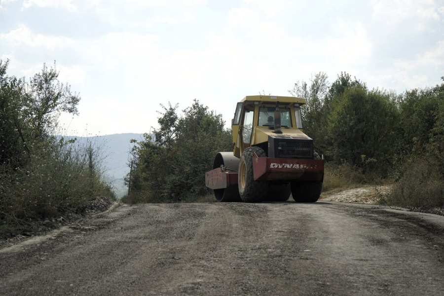Започва текущ ремонт на временната пътна отсечка между Крета и Ребърково 