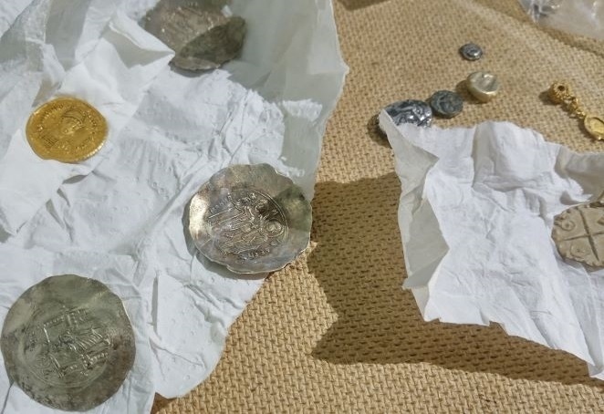 Опит за контрабанда на антични предмети през ГКПП Дунав мост 2