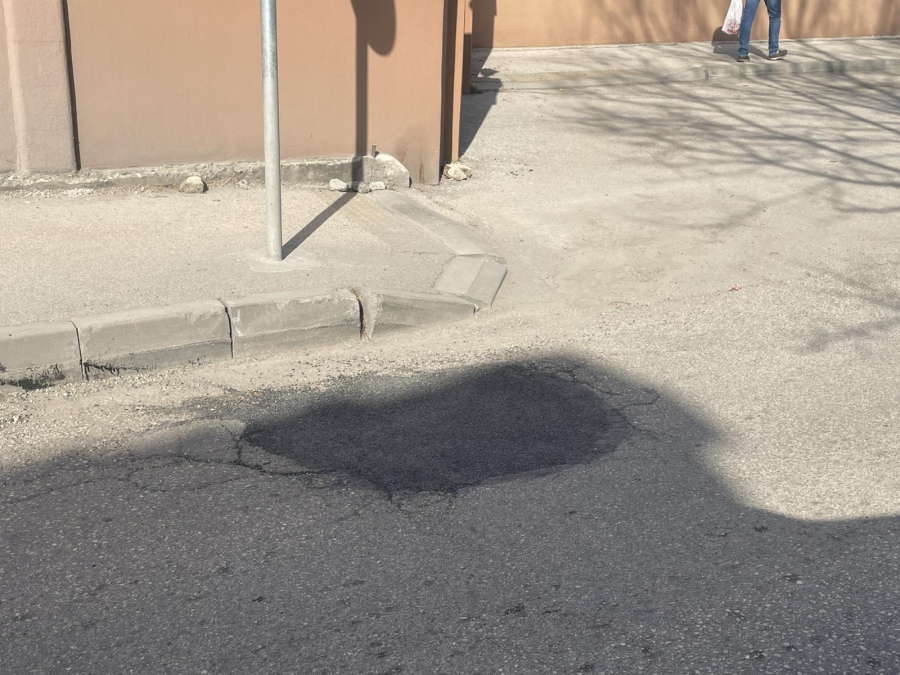 Община Видин започна изкърпване на дупки  по улиците в града