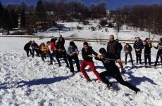 Стотици деца и ученици ще участват в зимния спортен празник