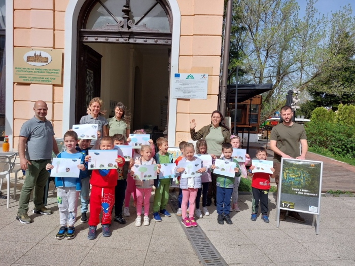 Образователна инициатива с възпитаници на две детски градини във Враца 