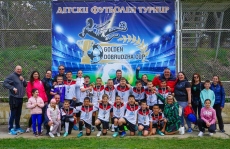 Набор 2012 на ОФК Локомотив (Мездра) - трети на Детския футболен турнир 