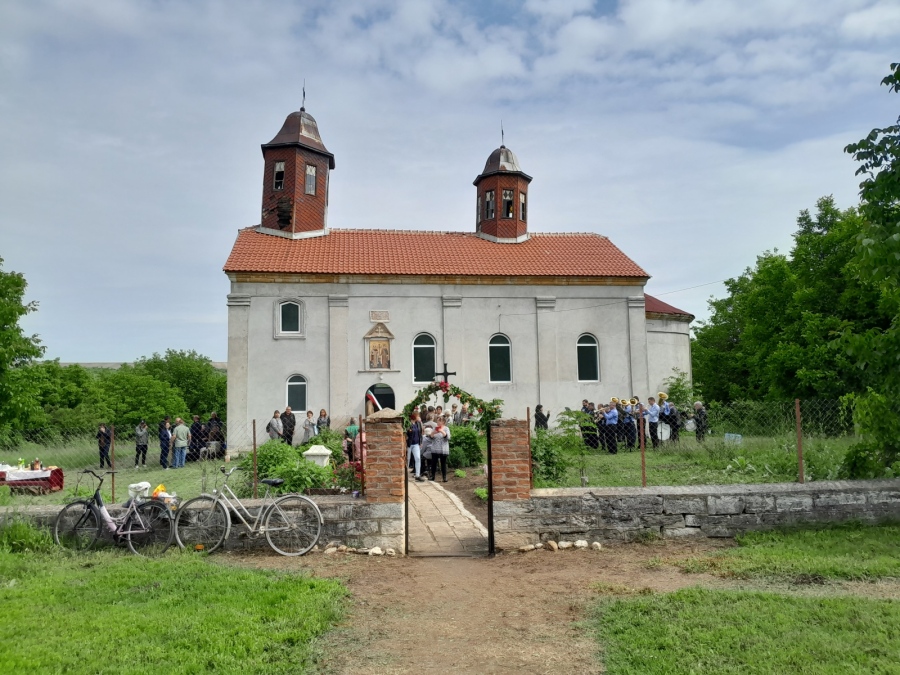 Село Синаговци отбелязва храмов празник