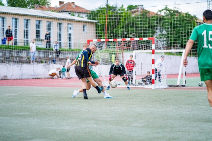 Ясни са полуфиналистите в XXIII общински турнир по футбол на малки врати в Мездра 