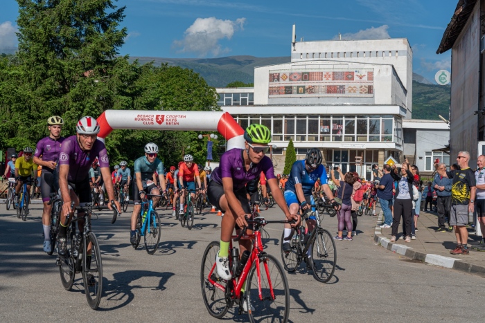 Рекорден брой от 550 колоездачи се включиха във  Велообиколката на Северозапада 