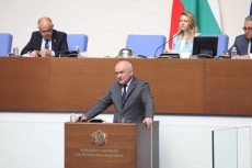 Премиерът Главчев: Български войски няма да бъдат изпращани в Украйна