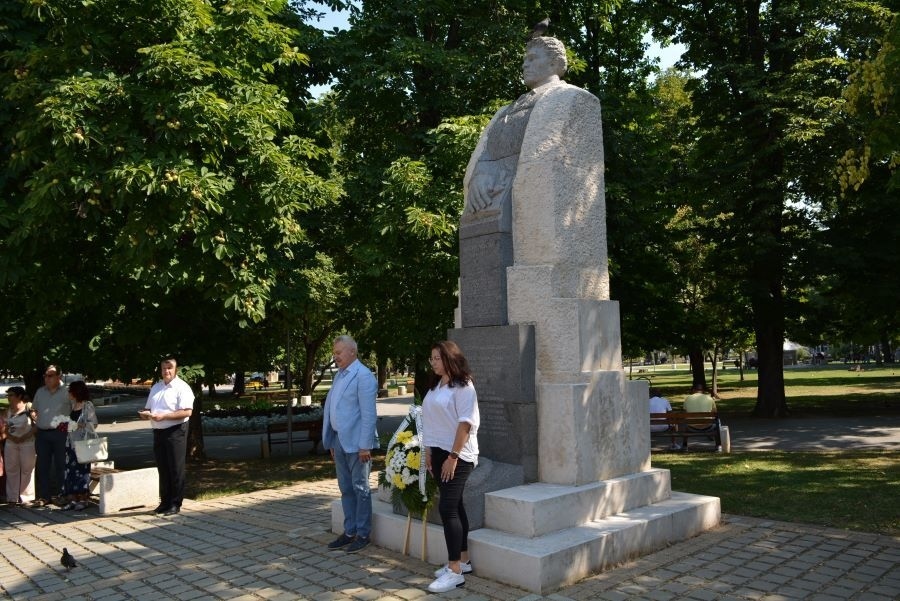 Монтана се преклони пред Апостола