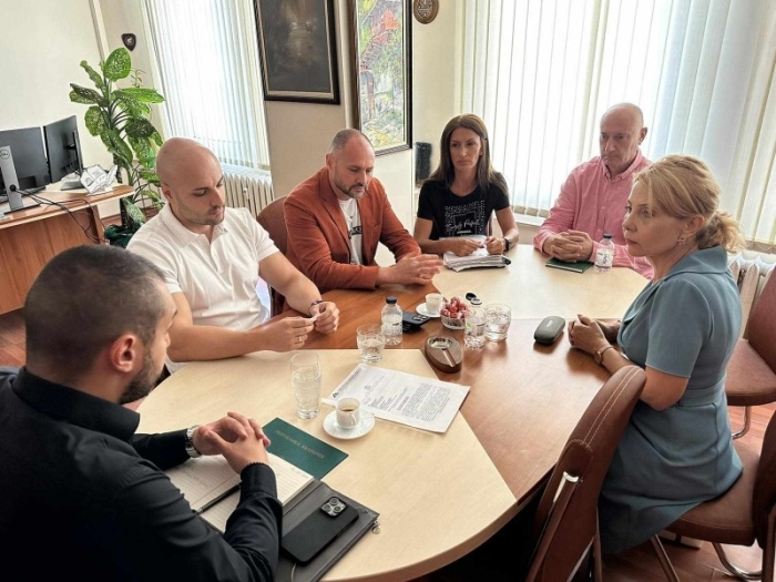 Областният управител Николай Николов свика експертна среща заради  „Леденика“
