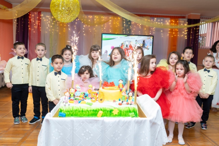 Детска градина „Слънчице“ в Мездра отпразнува 50 години от своето създаване 
